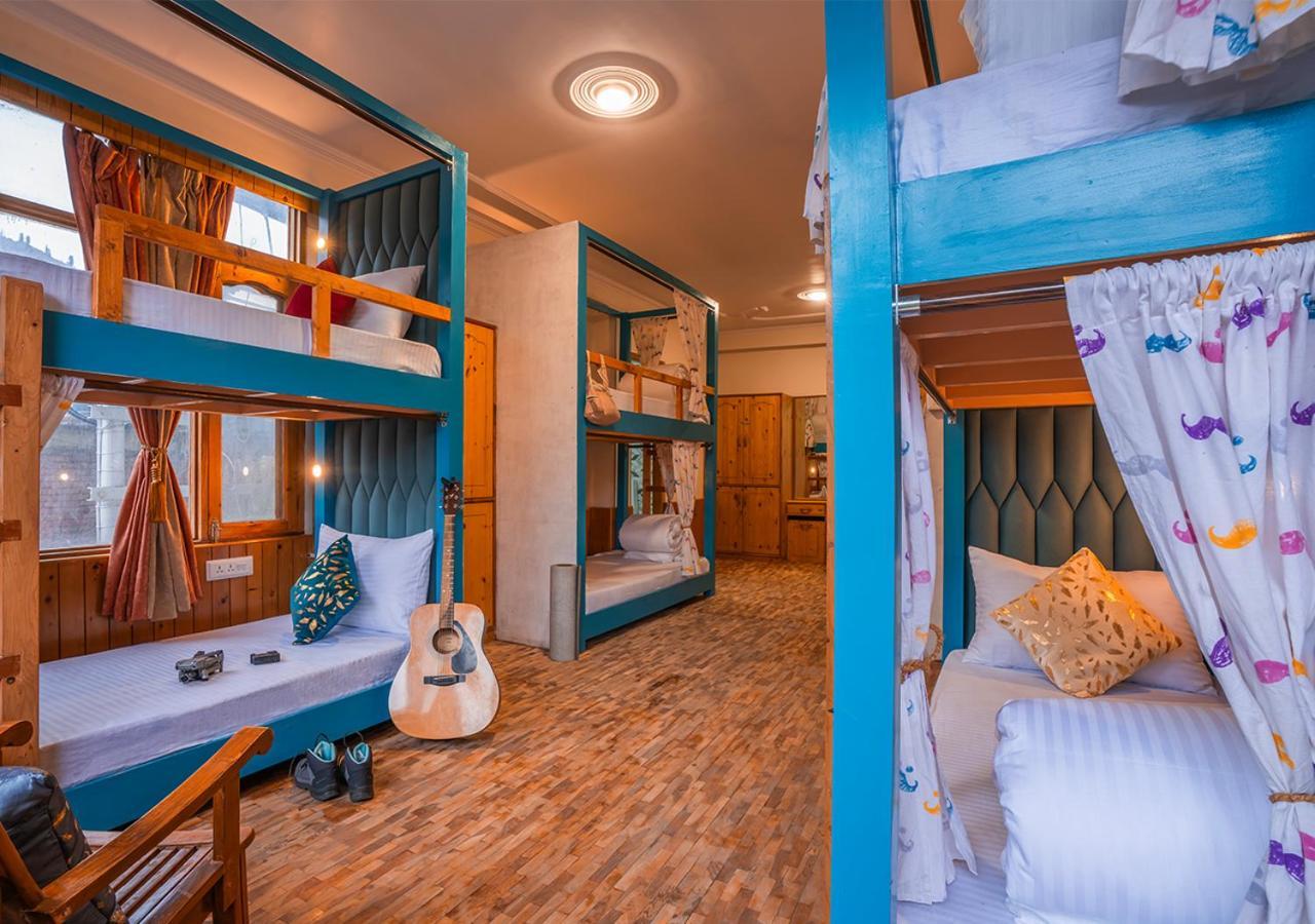 Moustache Manali Hostel Екстериор снимка