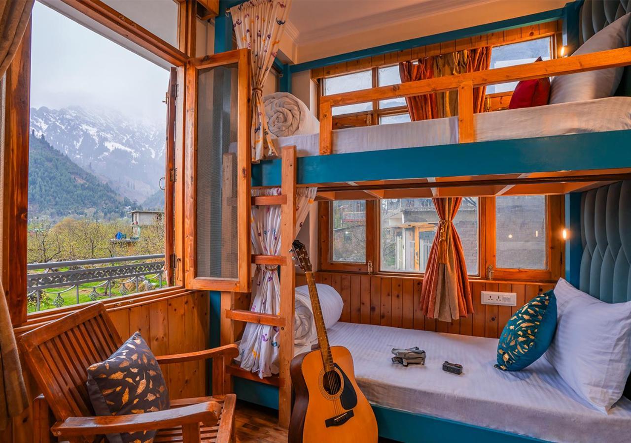 Moustache Manali Hostel Екстериор снимка
